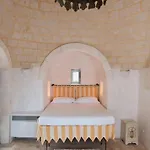 Historic Trullo In Valle D'itria