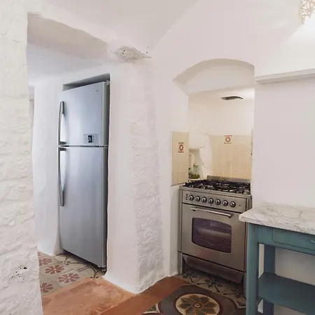 Historic Trullo In Valle D'itria * Ostuni