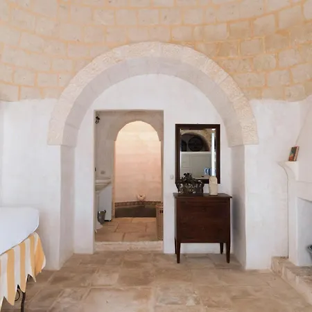 Historic Trullo In Valle D'itria بيت للعطل