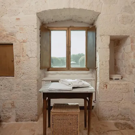 Historic Trullo In Valle D'itria بيت للعطل أوستوني