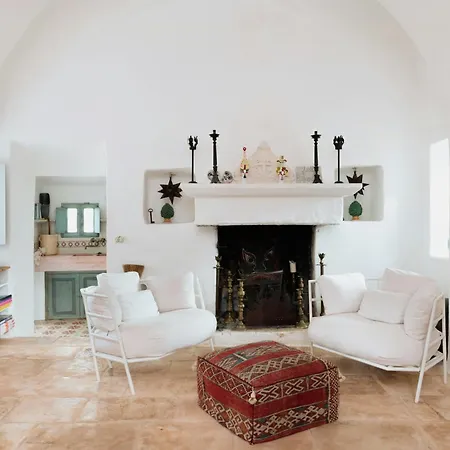 Historic Trullo In Valle D'itria بيت للعطل *